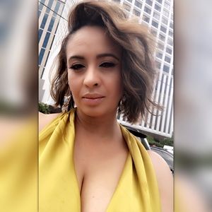 Meet your Posher, Ayesha